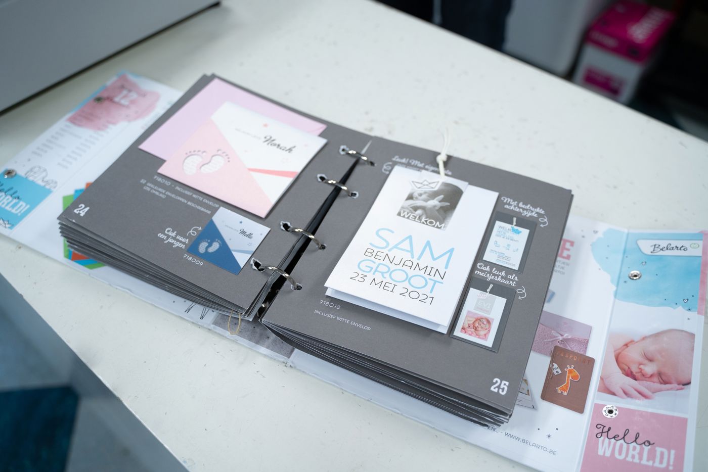 Inspiratie boek met geboortekaarten